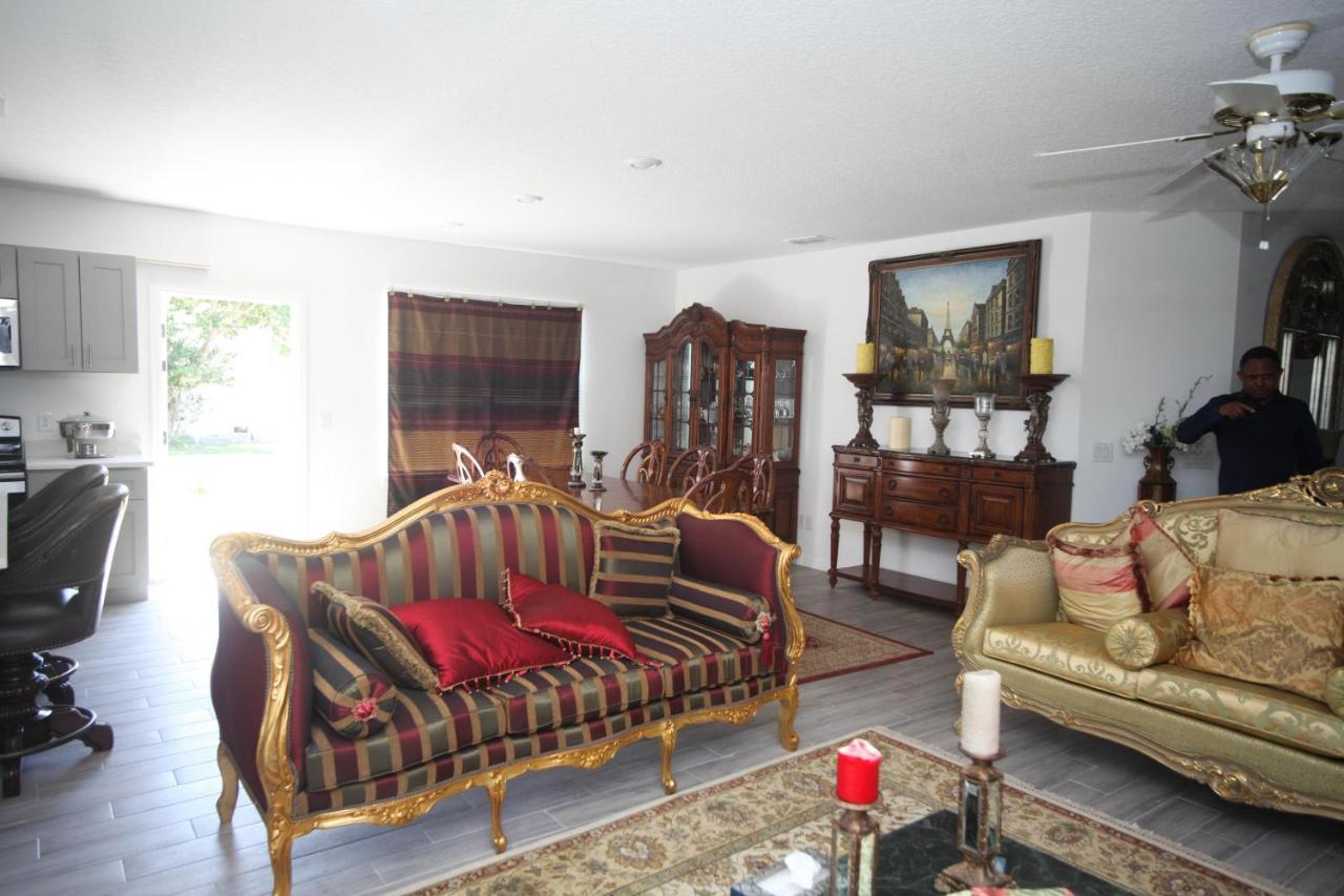 A Beautiful Queen Bedroom Orlando Luaran gambar