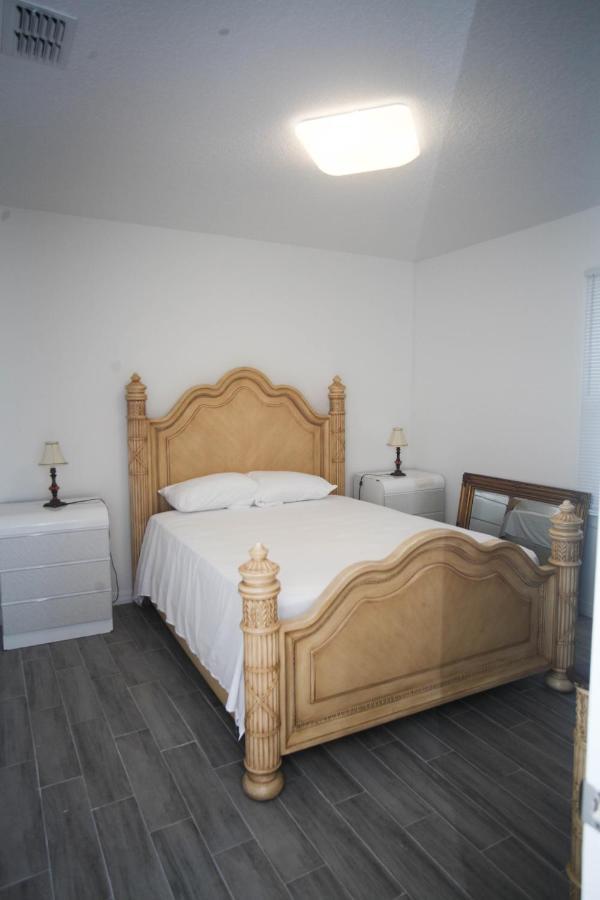 A Beautiful Queen Bedroom Orlando Luaran gambar